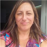 Hola! Soy Naty abogada y coach, amo lo que hago!Te acompaño brindandote clases de apoyo y seguimiento academico. A fijar conceptos de manera clara y asisto en Preparacion de temas, parciales, trabajos practicos y finales libres. Organizaremos horarios, el